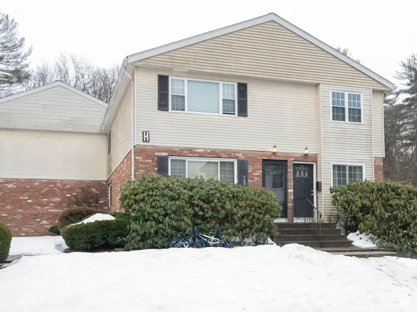 14 Bradley Circle #H, Enfield, CT 06082