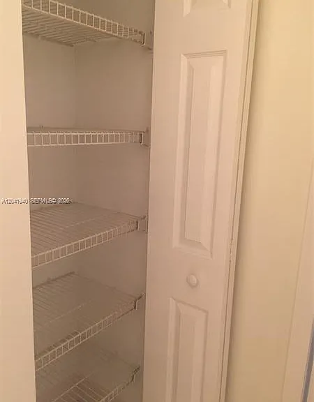 331 Ives Dairy Rd #10 — Photo 7
