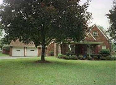 1st image of 7061 Pinewood Dr
