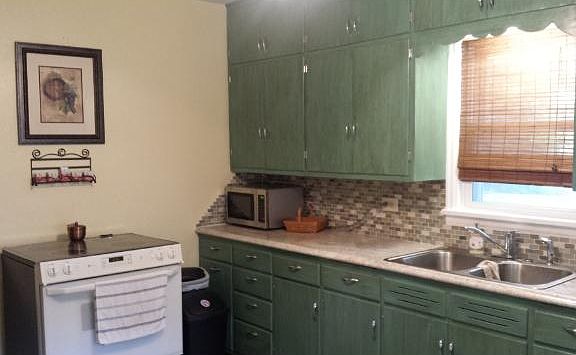 4th image of 2247 County Road 136