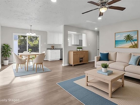 4th image of 712 Macon Rd