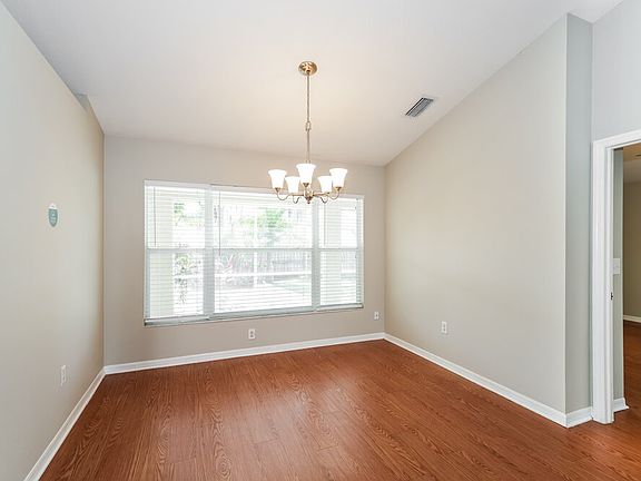 5th image of 29310 Birds Eye Dr
