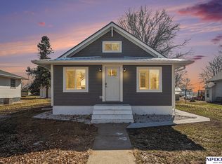 635 Crystal St, Lyons, NE 68038