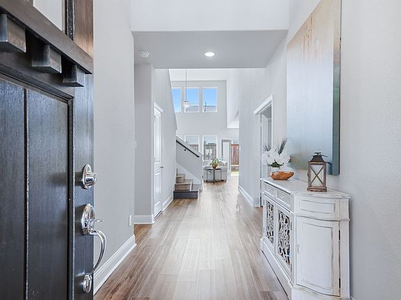 5th image of 3324 Peacock Ln
