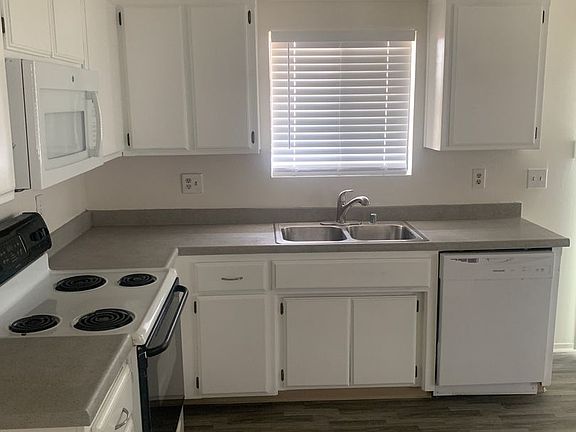 5th image of 701 Deseret Way #D