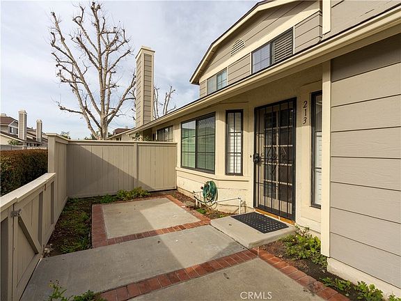4th image of 1700 W Cerritos Ave Unit 213
