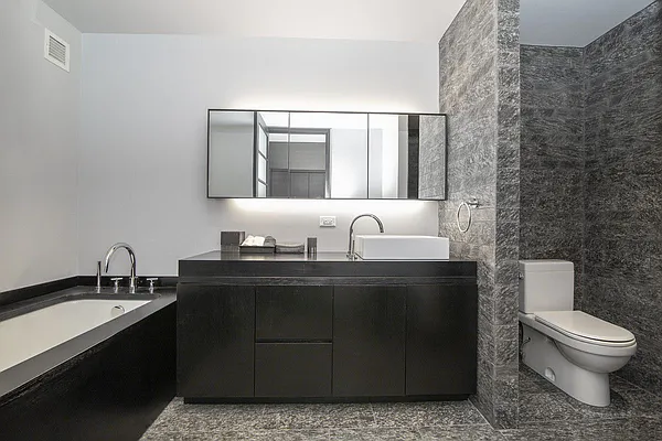 Rented by Nooklyn NYC LLC | media 4