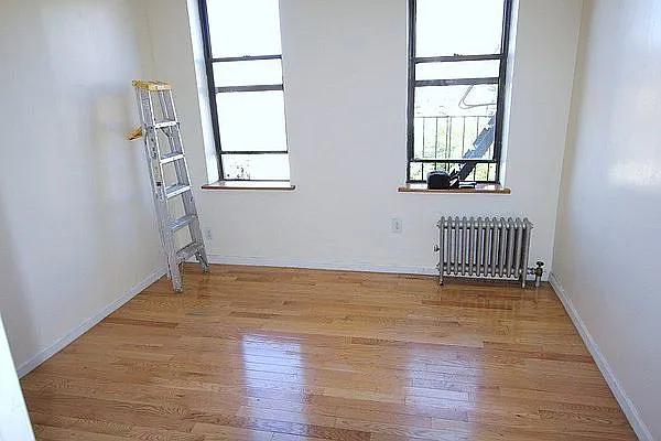 Rented by Jonis Realty | media 1