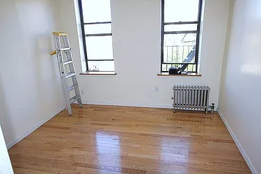 Rented by Jonis Realty
