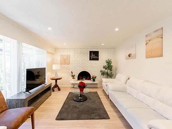 4th image of 5114 Westminster Ave
