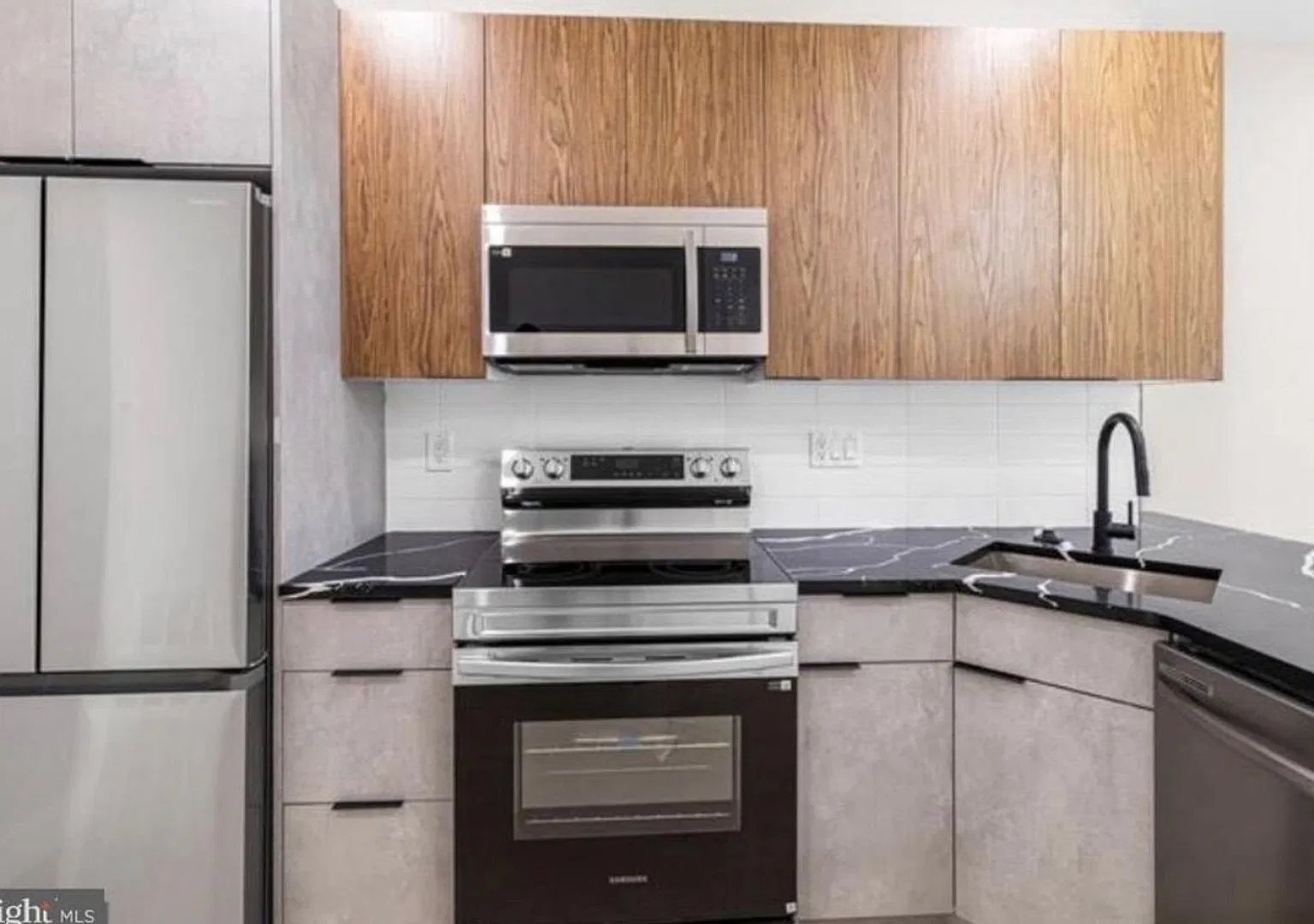 3BR Condo in Philadelphia — Photo 3