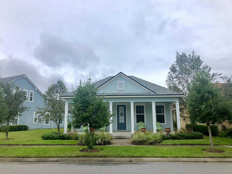 1st image of 28 Baya St