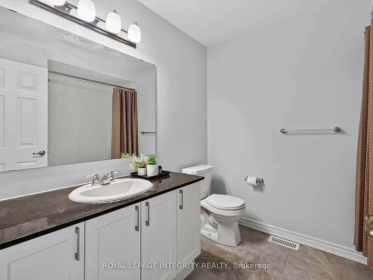 129 Umbra Pl — Photo 32