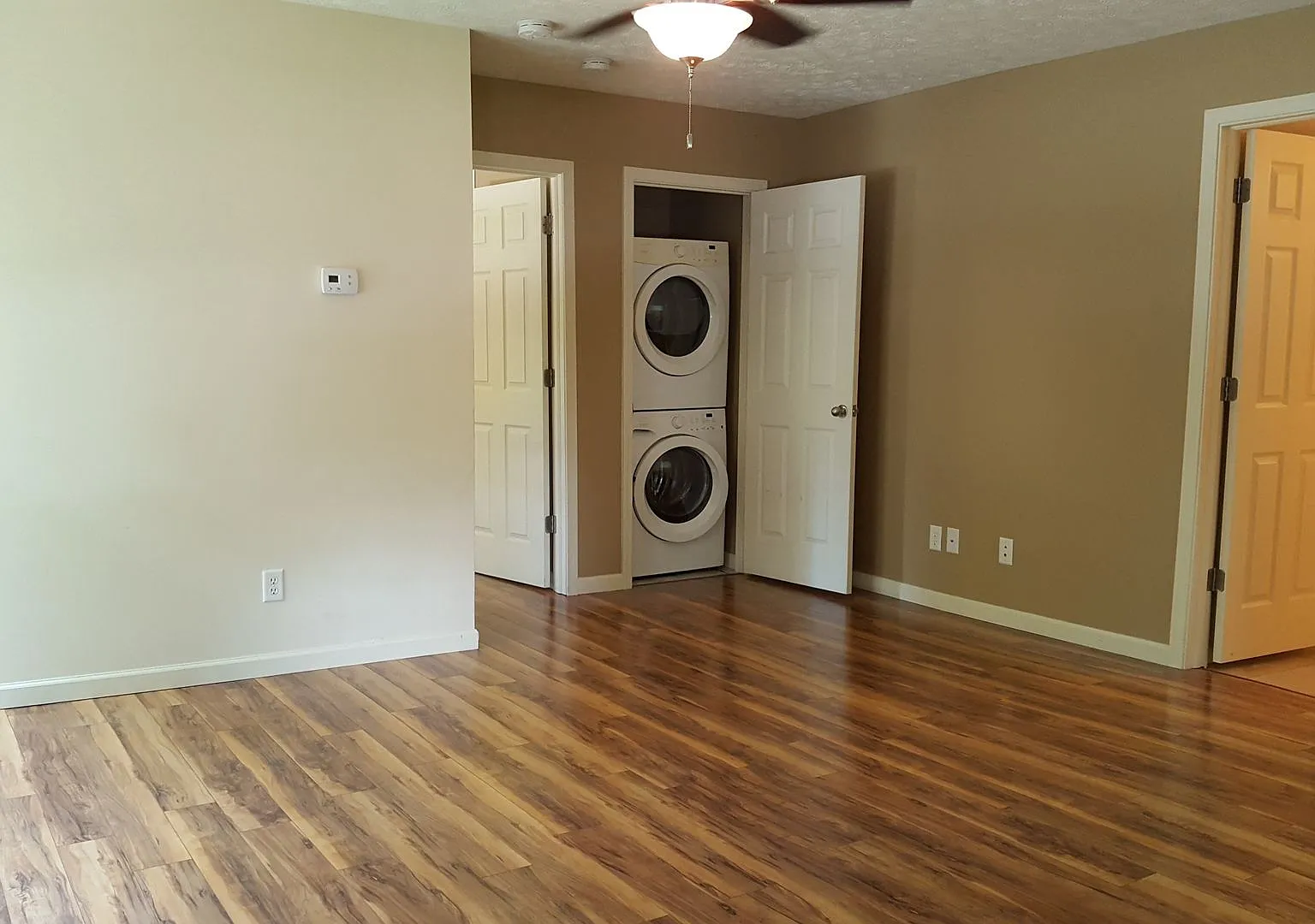 416 North Lincoln Street — Photo 1