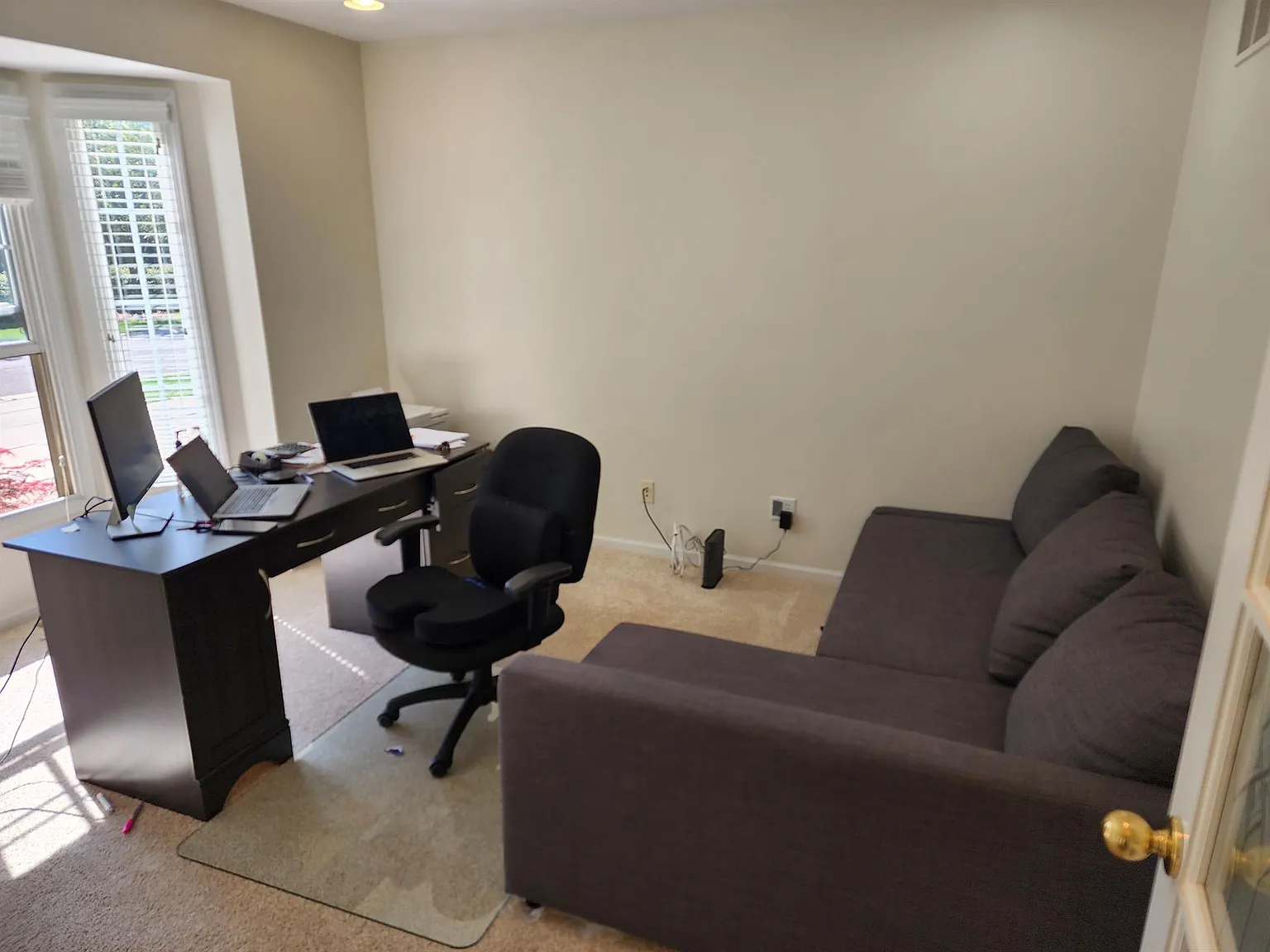 3 bed, 2.5 bath, 2450 sqft, $3,000 — Photo 4