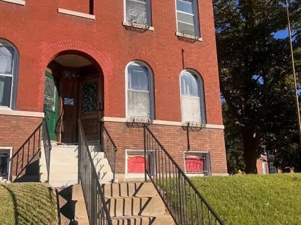 4628 Virginia Ave, Saint Louis, MO 63111