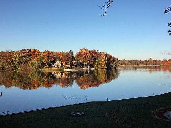 3rd image of 4221 Windiate Park Dr