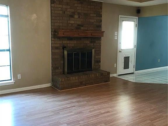 5th image of 7808 Redwood Ct