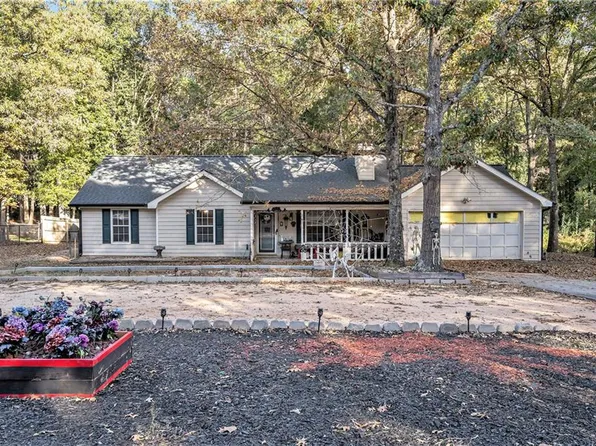 205 Woodcrest Dr, Covington, GA 30016