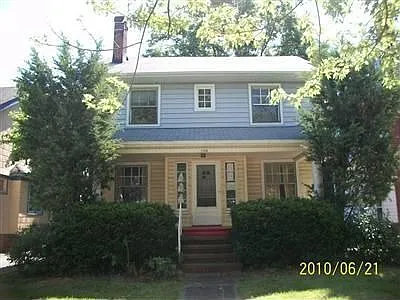 1135 Oxford Rd photo 1