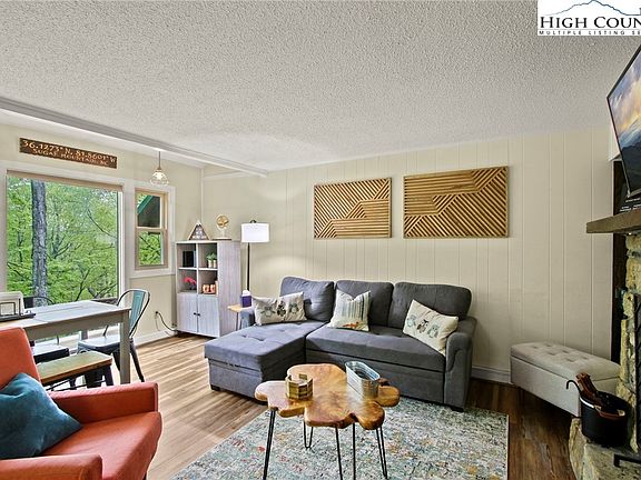 2nd image of 1443 Sugar Mountain Drive #C-19