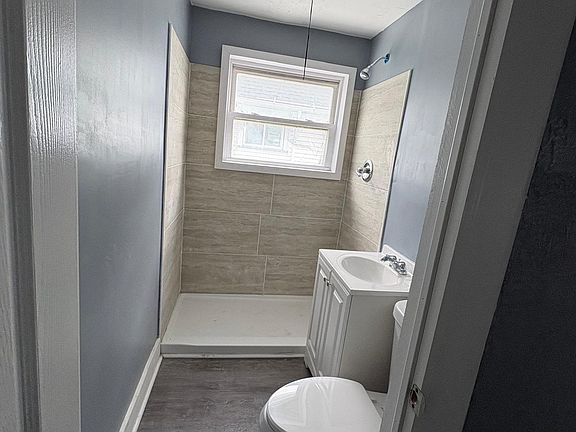 5th image of 1425 E 81st St #2
