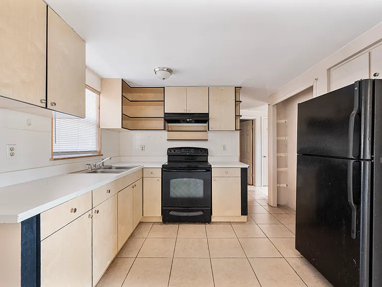 4719 Blossom Dr — Photo 8