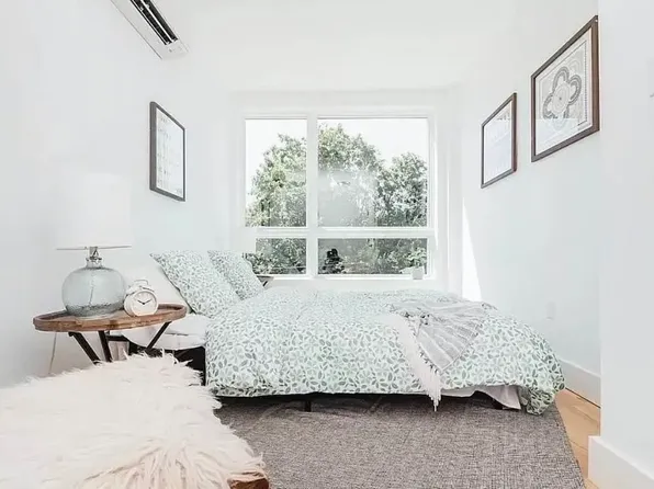 798 Lafayette Avenue image 1 of 3