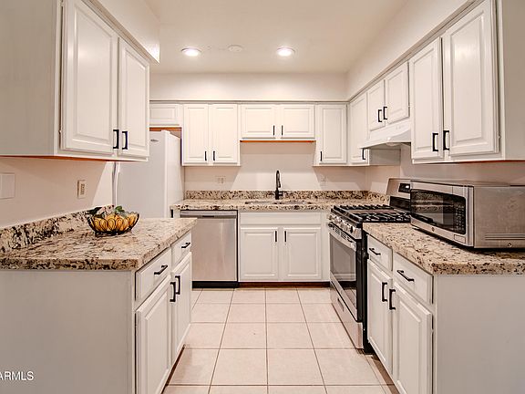 5th image of 303 N Miller Road #2018