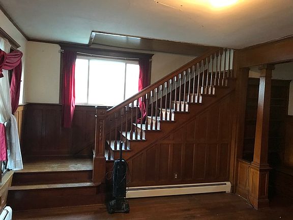 3rd image of 319 N 7th St