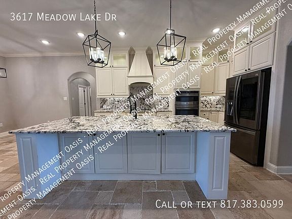 2nd image of 3617 Meadow Lake Dr