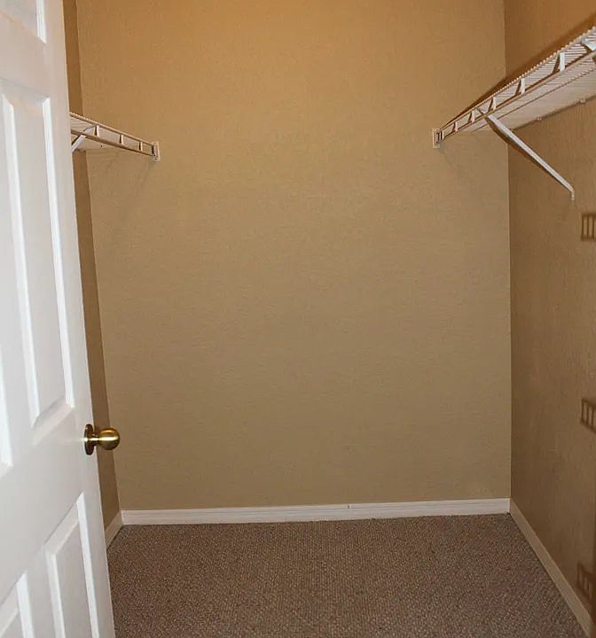 1st image of 841 Grand Regency Poin #105