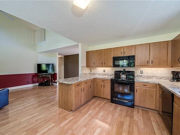 3rd image of 5764 NW 47th Ct