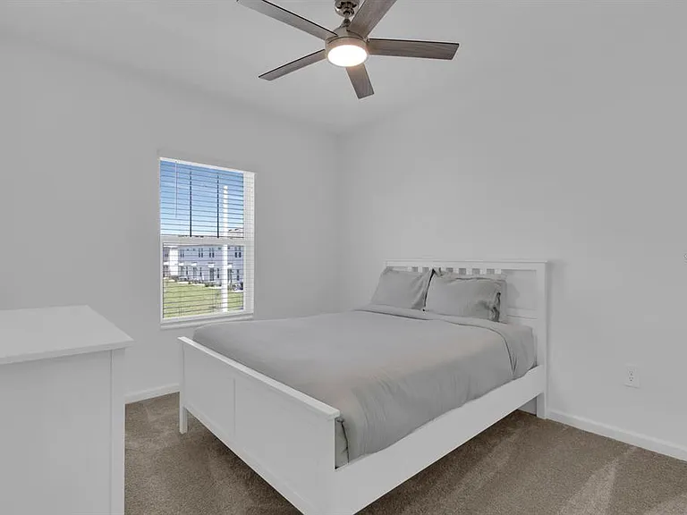 2845 Pierr St — Photo 18