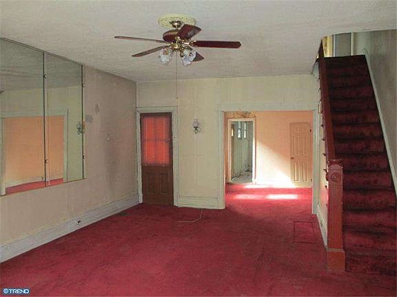 2nd image of 2828 N Marvine St