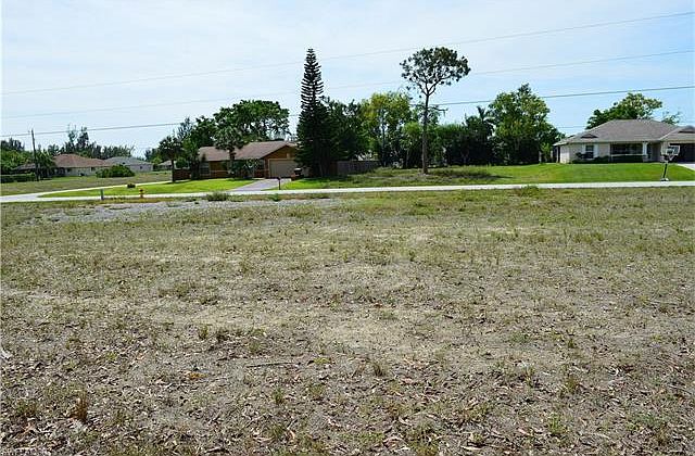 2nd image of 1207 SW 28th Ter