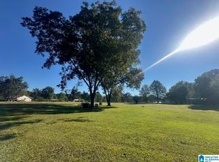 676 McClain Rd, Bessemer, AL 35023