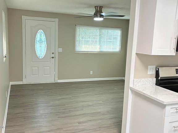 4th image of 8036 Delaroche Dr