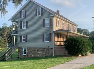 280 Oak Rd #A, Dallastown, PA 17313