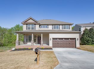 506 Chartwell Dr, Greer, SC 29650