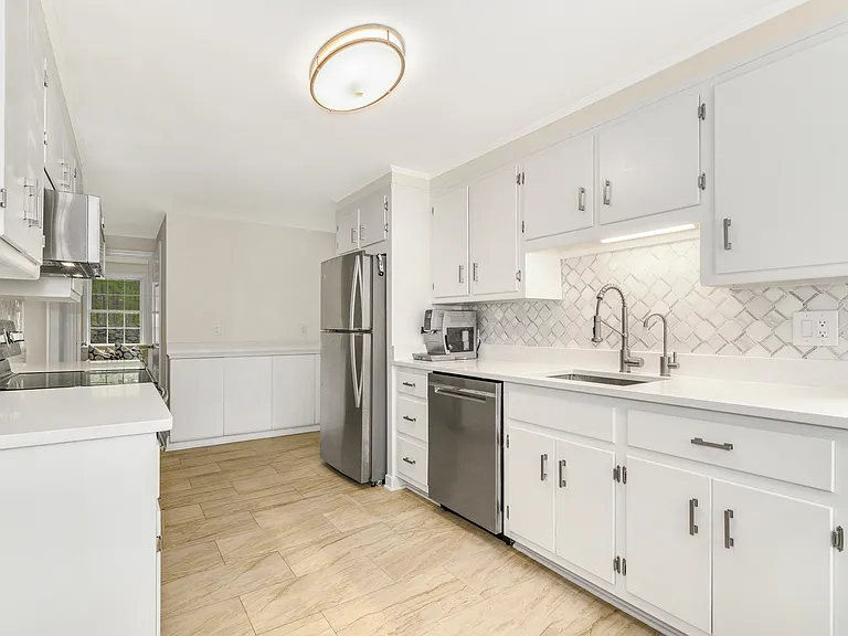 792 Smith Ridge Rd — Photo 11