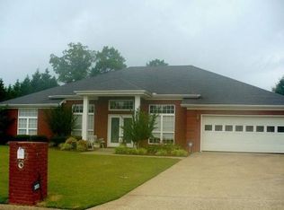 303 Ashwoody Dr, Florence, AL 35633