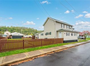 511 Underwood Ave, Roscoe, PA 15477