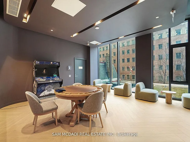 634 Church St #1011 — Photo 21
