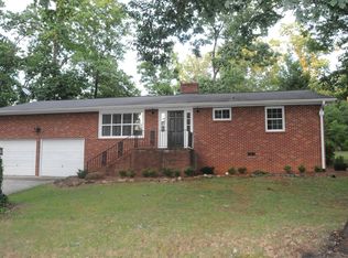 1950 N Highway 101, Greer, SC 29651