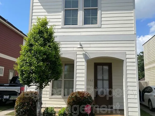 102 Hargrave Dr, Lafayette, LA 70508