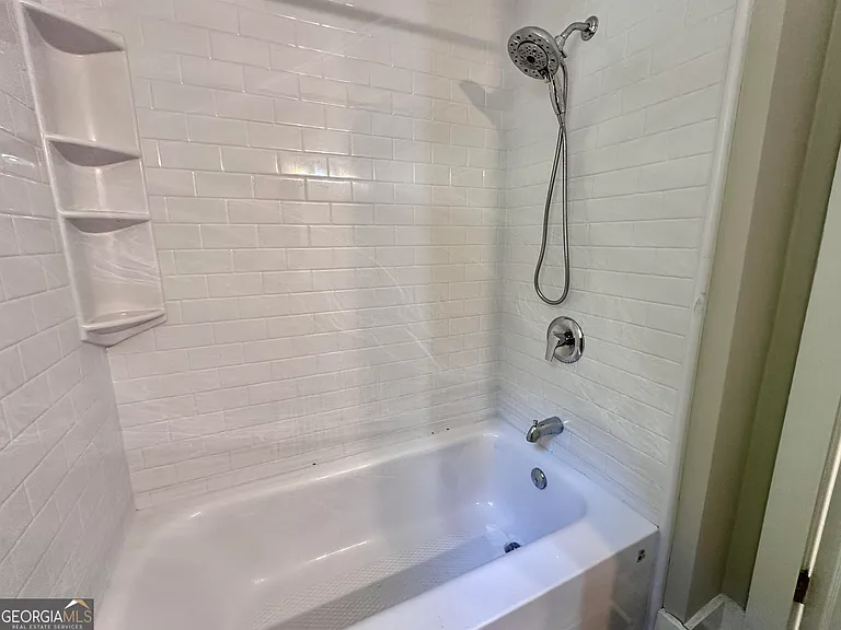 197 Rock Garden Ter NW — Photo 16