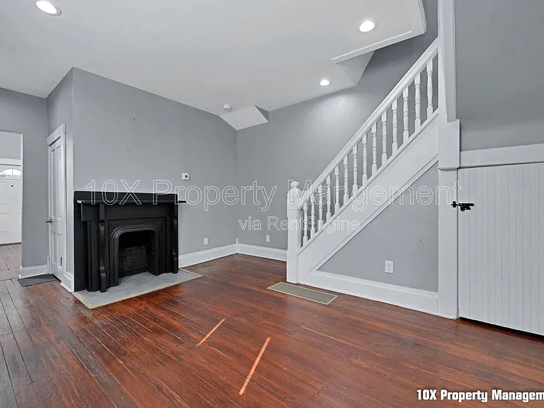 309 Wilson Ave — Photo 9