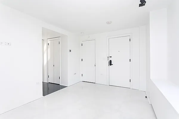 Rented by Living New York | media 8