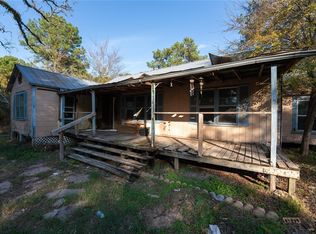 28270 Lynnwood Ln, Hempstead, TX 77445